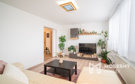 REZERVOVANÉ: Na predaj 2-izbový byt s balkónom a pivnicou v pokojnej časti obce Veľké Leváre