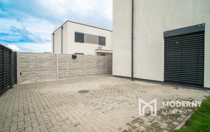 REZERVOVANÉ - Na predaj 5-izbový rodinný dom v Rovinke