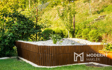 Na predaj rodinný dom s bazénom v Kysuckom Novom Meste