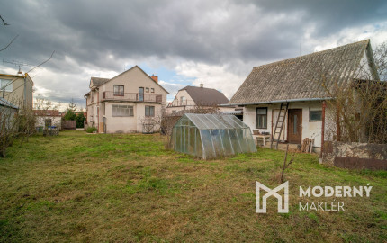 Na predaj 7-izbový rodinný dom v Studienke s investičným potenciálom