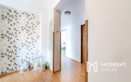 Na predaj čiastočne zariadený 3-izbový byt v Kálnici