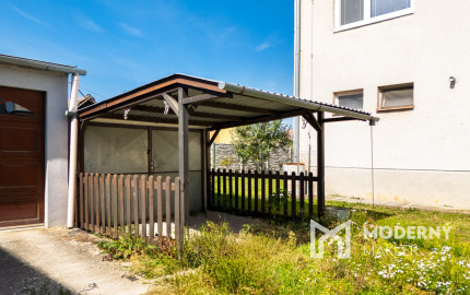 Na predaj čiastočne zariadený 3-izbový byt v Kálnici