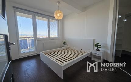 Na prenájom 2-izbový byt s vlastným parkovaním v Malackách