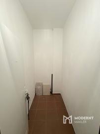 Na prenájom 2-izbový byt s vlastným parkovaním v Malackách