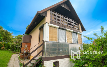 VÝRAZNÁ ZĽAVA: Na predaj záhradná chata s výhľadom na golfové ihrisko v Skalici