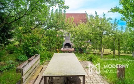 VÝRAZNÁ ZĽAVA: Na predaj záhradná chata s výhľadom na golfové ihrisko v Skalici