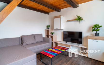 VÝRAZNÁ ZĽAVA: Na predaj záhradná chata s výhľadom na golfové ihrisko v Skalici