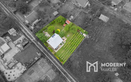 VÝRAZNÁ ZĽAVA: Na predaj záhradná chata s výhľadom na golfové ihrisko v Skalici