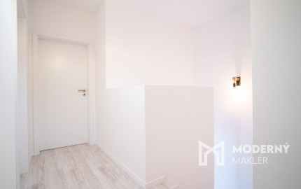 Na prenájom kompletne zariadený 4-izbový byt s benefitmi rodinného domu v Rovinke