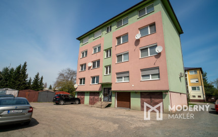 Na prenájom priestranný 3 izbový byt s balkónom v Malackách