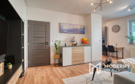 Na predaj 2-izbový byt s loggiou v Šamoríne