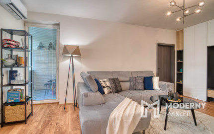 Na predaj 2-izbový byt s loggiou v Šamoríne