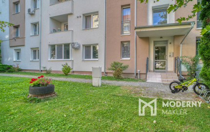 Na predaj 2-izbový byt s loggiou v Šamoríne