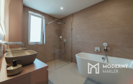 ZNÍŽENÁ CENA: Na predaj moderný rodinný dom v Skalke nad Váhom