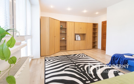 Na prenájom 3-izbový byt v Šamoríne