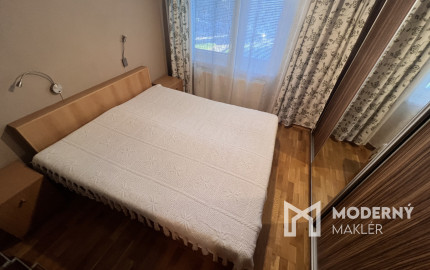 Na prenájom 3-izbový byt s veľkým balkónom v Trenčíne