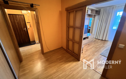 Na prenájom 3-izbový byt s veľkým balkónom v Trenčíne