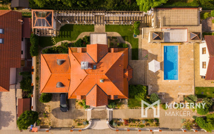 Na predaj nadštandardný rodinný dom s bazénom, Soblahov