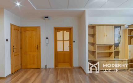 Na predaj 3-izbový byt s potenciálom v tichej lokalite Popradu