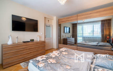 Na predaj rodinný dom s bazénom a saunou v Rohovciach