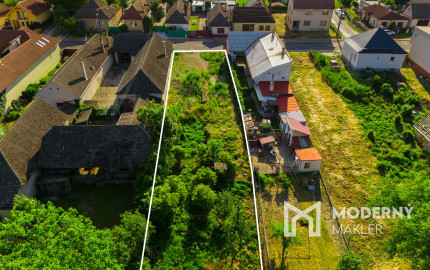 Na predaj slnečný stavebný pozemok v obci Nová Ves nad Váhom