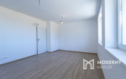 Na predaj 4 izbová bytová jednotka v dvojdome v Lehniciach