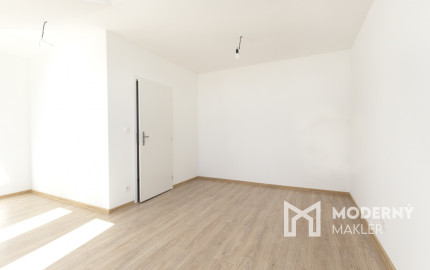 Na predaj 4 izbová bytová jednotka v dvojdome v Lehniciach