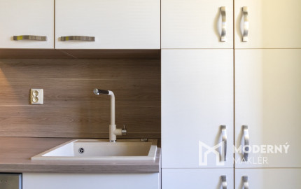 Na predaj 3-izbový byt v Karlovej Vsi v Bratislave