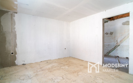 Na predaj veľkorysý rodinný dom v obci Stráže nad Myjavou