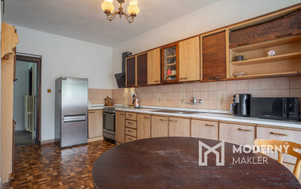 REZERVOVANÉ: Na predaj dvojgeneračný rodinný dom v obci Beladice