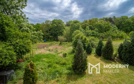 REZERVOVANÉ: Na predaj dvojgeneračný rodinný dom v obci Beladice