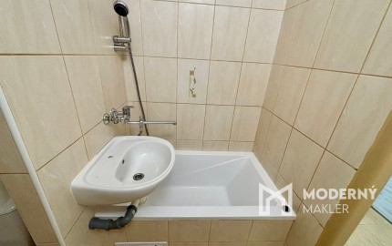 Rezervované...Nová cena ...Exkluzívne na predaj 1izbový byt - Bánovce n/B , ul. A.Hlinku