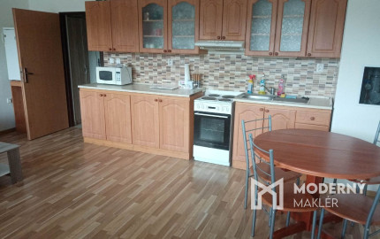 Rezervované ...Exkluzívne na prenájom 1 izb. byt  s balkónom - v obci Timoradza