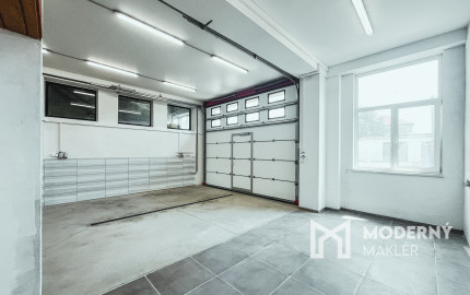 Na prenájom priestor v Turanoch