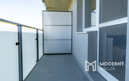 Na prenájom 1-izbový byt s parkovacím miestom v Poprade