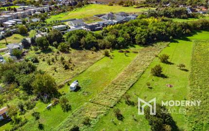 Na predaj pozemok vo Vinohradoch nad Váhom