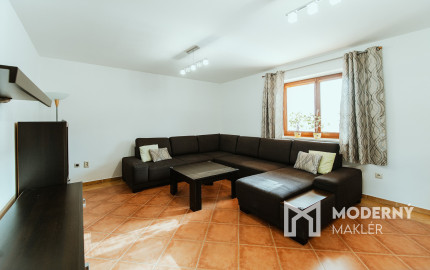 Na predaj štýlový 4-izbový rodinný dom v Trenčíne