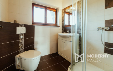 Na predaj štýlový 4-izbový rodinný dom v Trenčíne