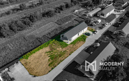 REZERVOVANÉ: Na predaj moderný 4-izbový rodinný dom v Šoporni