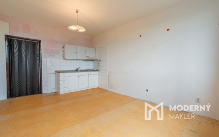 Na predaj garsónka v Seredi