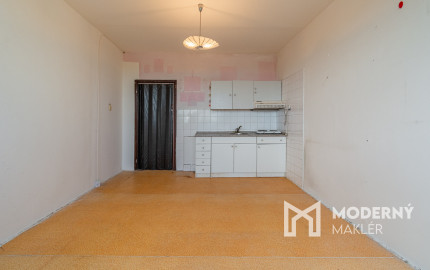 Na predaj garsónka v Seredi