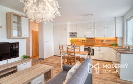 Na predaj 4-izbový byt v Ružinove na Mierovej ulici