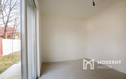 Na predaj rekreačná chata s priestranným pozemkom v obci Blahová