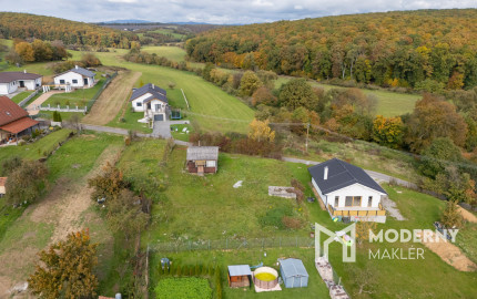 Exkluzívne iba u nás na predaj stavebný pozemok 1251m2 , Brezolupy