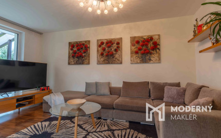 Na predaj priestranný rodinný dom v pokojnej lokalite Hôrka