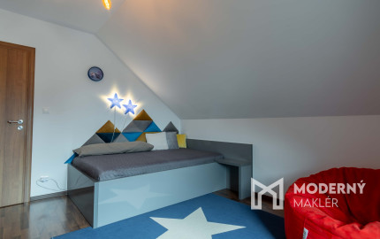 Na predaj priestranný rodinný dom v pokojnej lokalite Hôrka