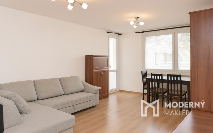 Na prenájom 3-izbový byt v Martine / Ľadoveň voľný ihneď