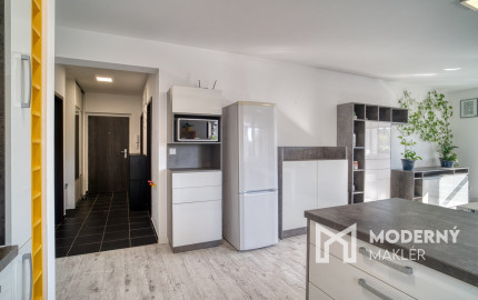 Na prenájom 3-izbový byt v Dunajskej Lužnej