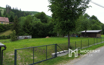 Na predaj stavebný pozemok v obci Ochodnica