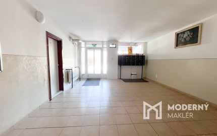 Na predaj 2-izbový byt s balkónom v Trenčíne - Juh I